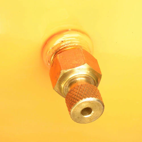 Bostitch BTFP02012, PortableElectirc Air Compressor , 0.8 HP, 6 Gallon, Pancake, 2.6 CFM 9 Bostitch BTFP02012, PortableElectirc Air Compressor , 0.8 HP, 6 Gallon, Pancake, 2.6 CFM - Image 9